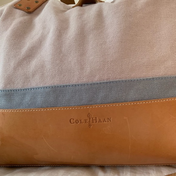 Cole Haan duffle bag - Picture 3 of 4